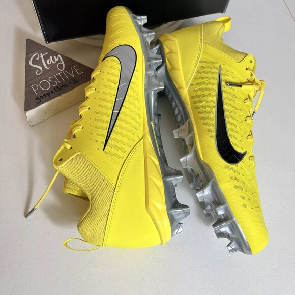 Nike Alpha Menace Pro 2 Oregon Ducks PE Mens Size 15 Wide Yellow Football Cleats main image 5